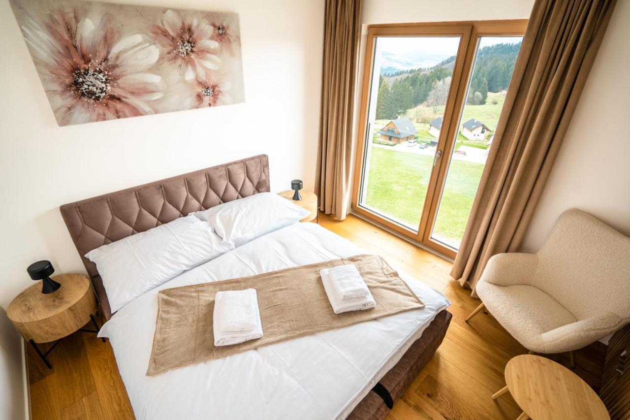 Family Apartment Kubinska Hola Dolny Kubin Buitenkant foto